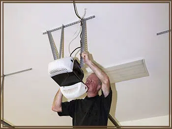 SOS Garage Doors Foxborough, MA 508-731-4126 - openers-cont-gr-02m